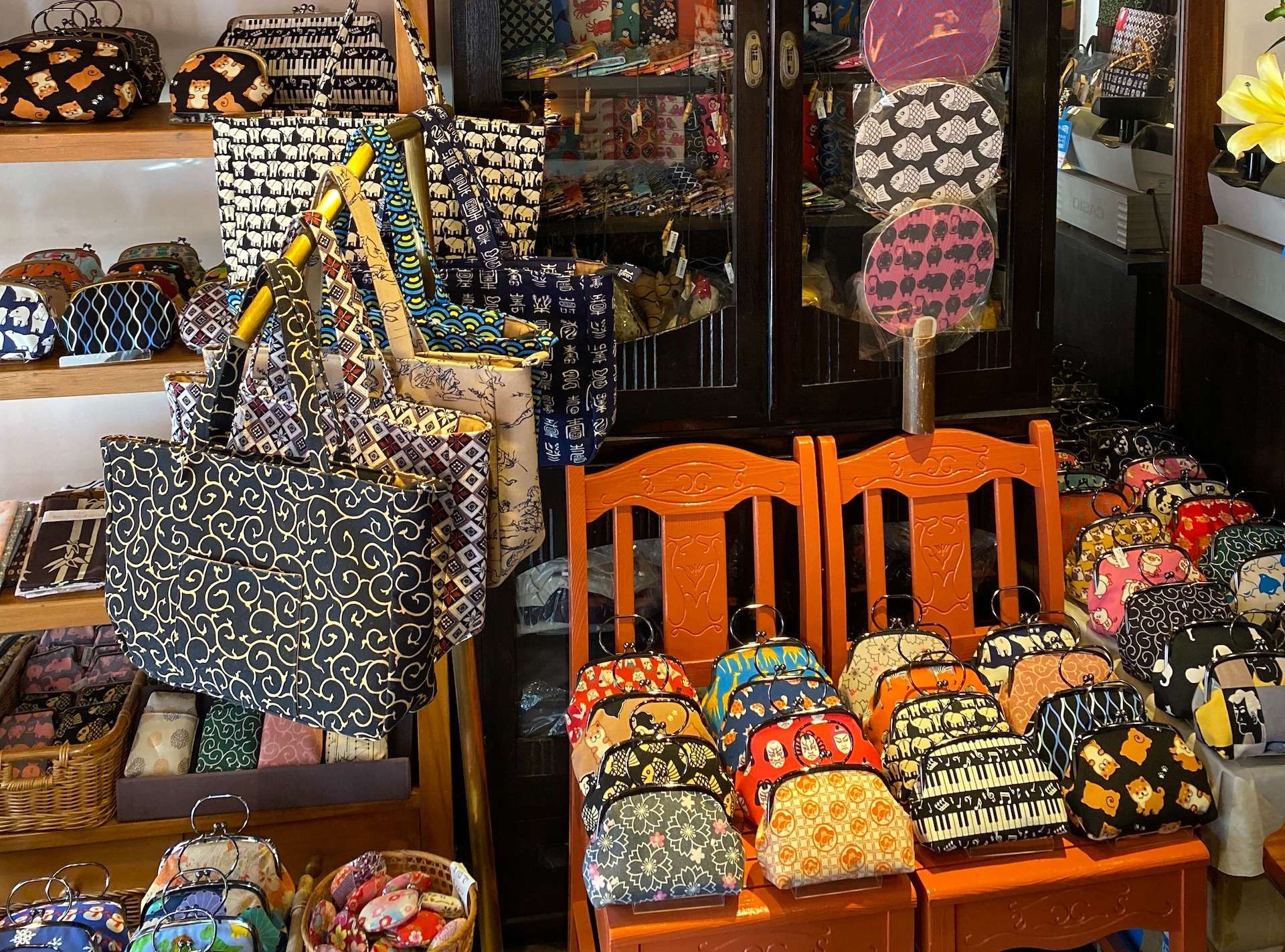 株式会社かたおか